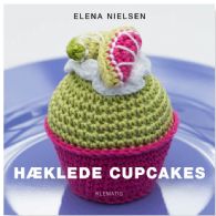 Hæklede cupcakes af Elena Nielsen